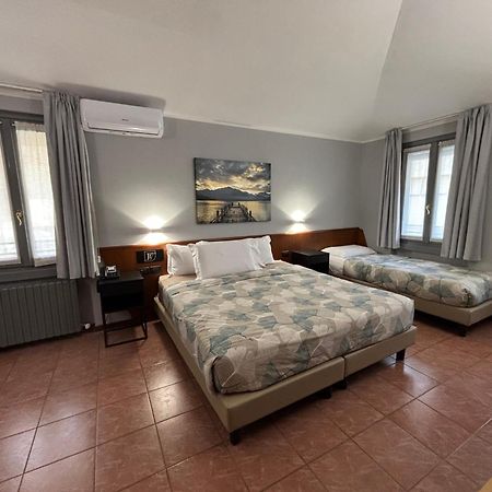 Villa Nasti Hotel Ristorante Canzo ภายนอก รูปภาพ