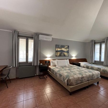 Villa Nasti Hotel Ristorante Canzo ภายนอก รูปภาพ