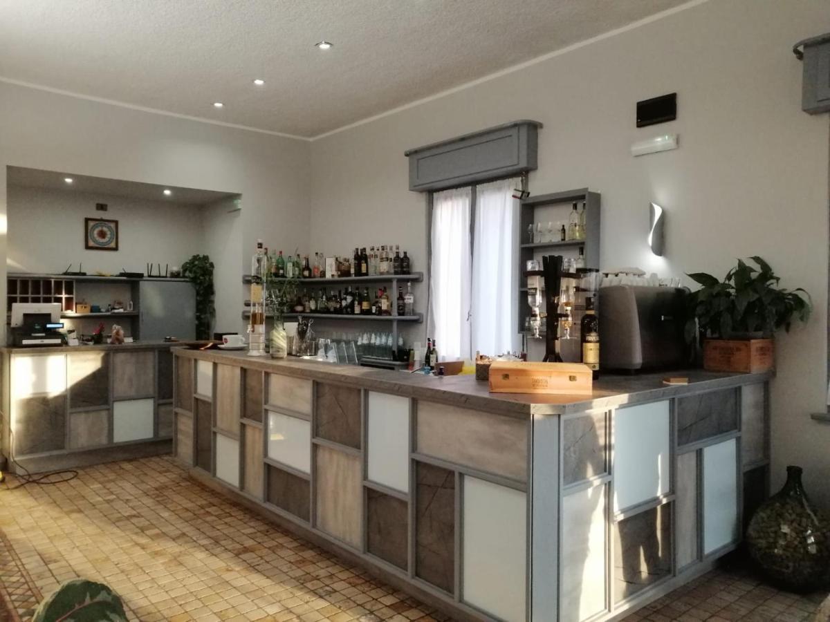 Villa Nasti Hotel Ristorante Canzo ภายนอก รูปภาพ
