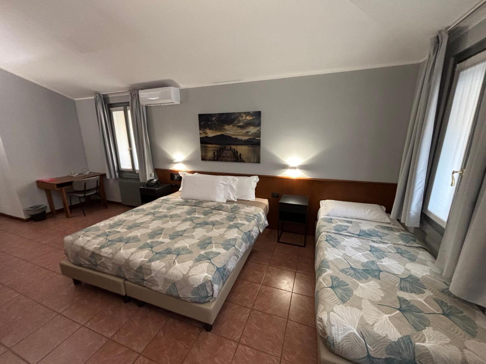 Villa Nasti Hotel Ristorante Canzo ภายนอก รูปภาพ
