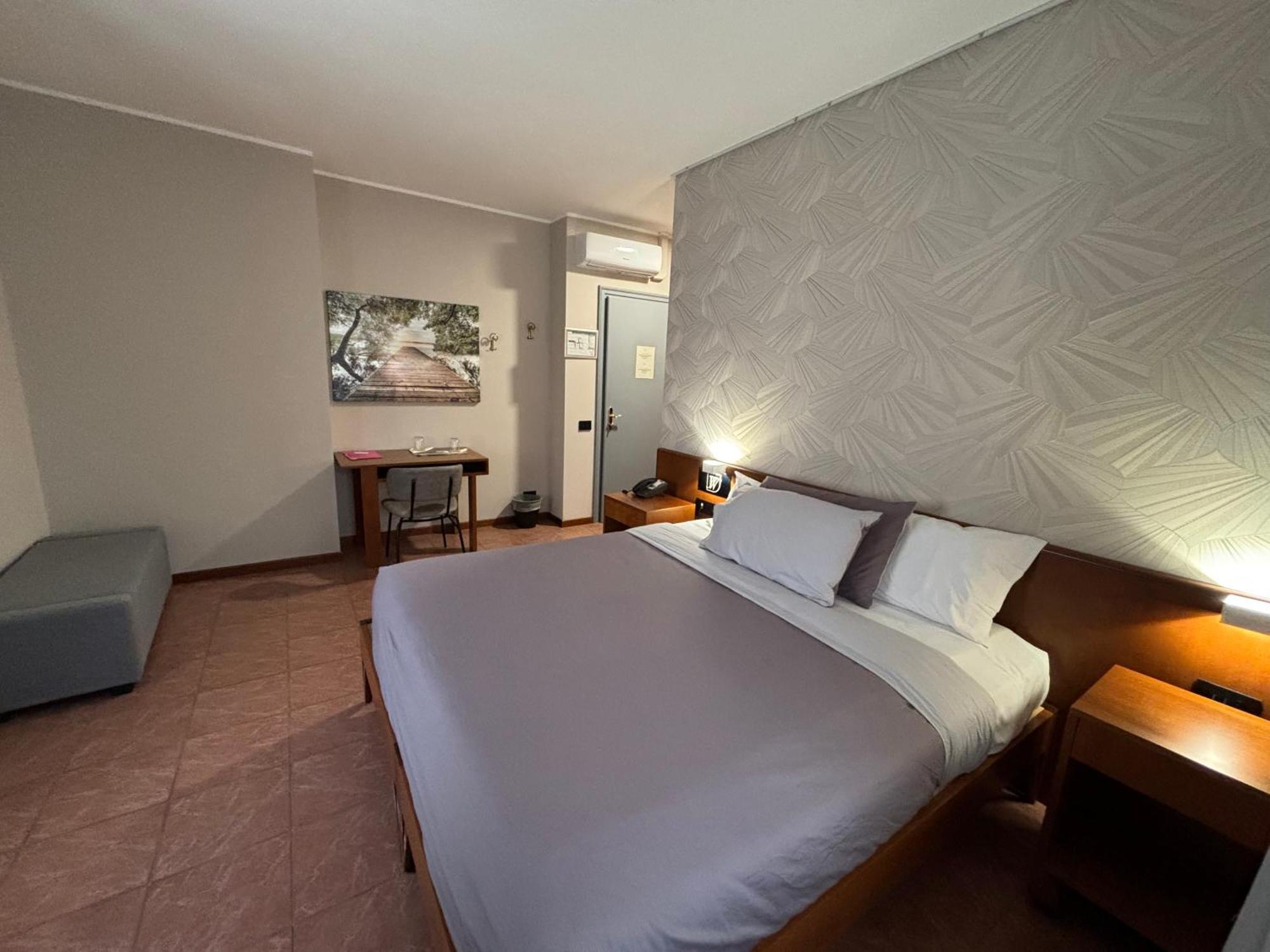 Villa Nasti Hotel Ristorante Canzo ภายนอก รูปภาพ
